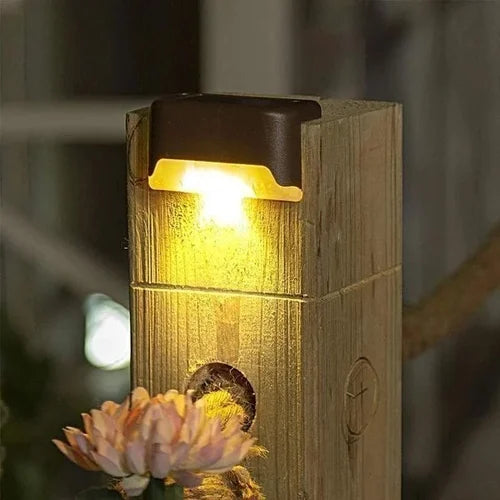 LumiDeck™ Solar Lights
